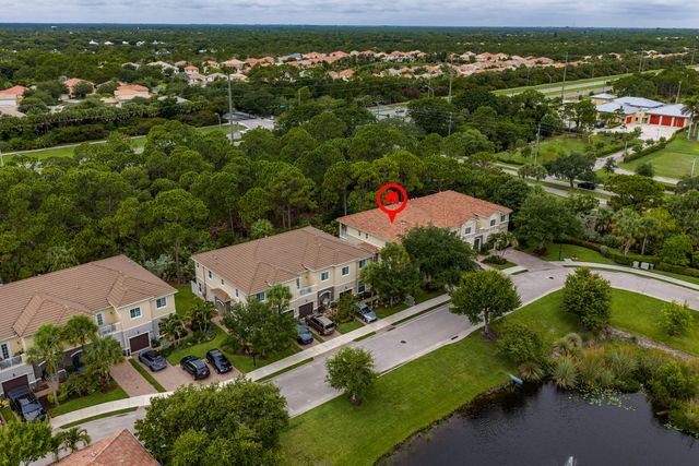 6128 SE Portofino Circle 104, Hobe Sound, FL 33455