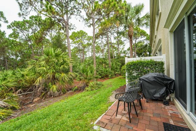 6128 SE Portofino Circle 104, Hobe Sound, FL 33455