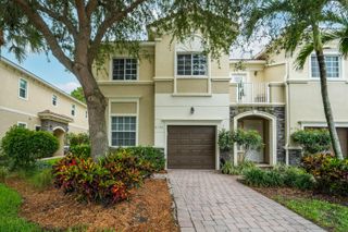 6128 SE Portofino Circle 104, Hobe Sound, FL 33455