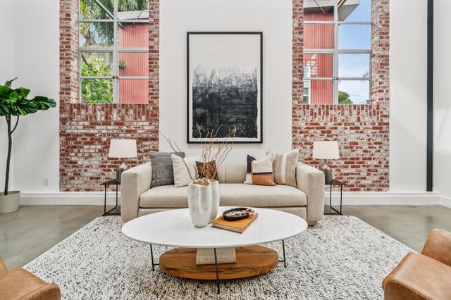 829 21St St 3, Oakland, CA 94607