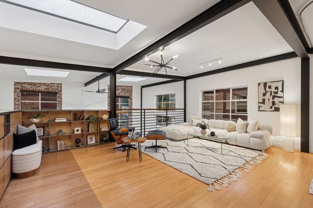 829 21St St 3, Oakland, CA 94607