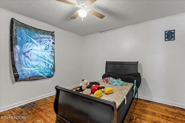 210 2nd Street, Englewood, TN 37329