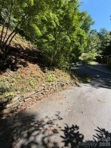 47 Falls Crossing Road, Burnsville, NC 28714