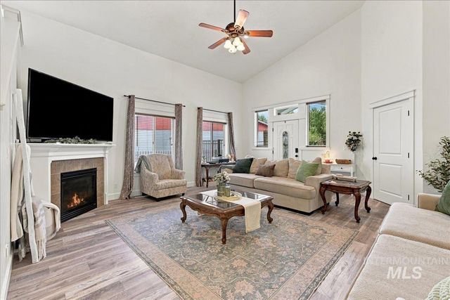 1408 S Sandal Creek Lane, Nampa, ID 83686