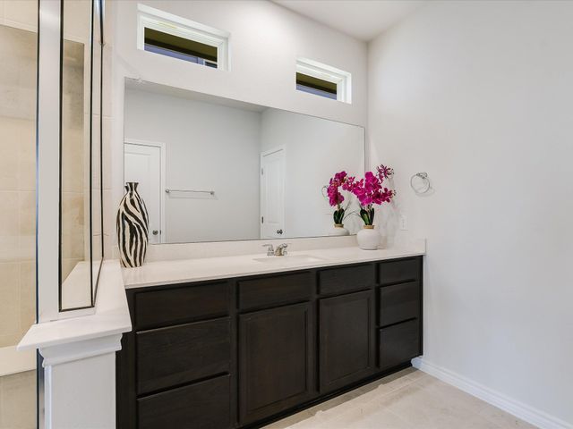 228 W WildSage LN, Liberty Hill, TX 78642