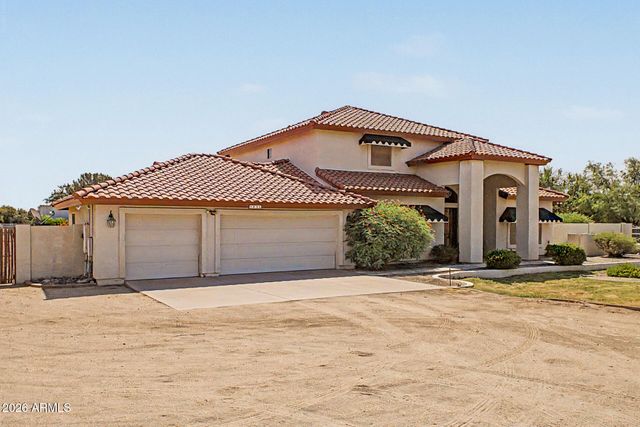 7823 N CITRUS Road, Waddell, AZ 85355