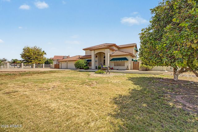 7823 N CITRUS Road, Waddell, AZ 85355