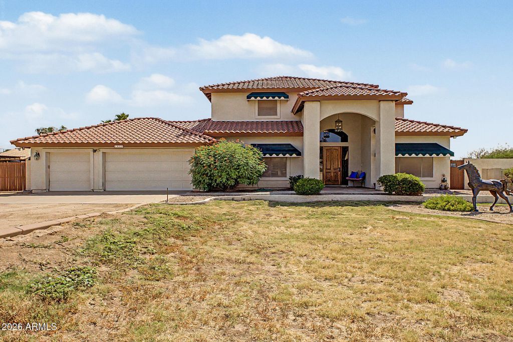 7823 N CITRUS Road, Waddell, AZ 85355 — photo 2
