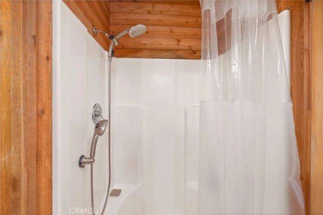 39543 Saunders, Bass Lake, CA 93604