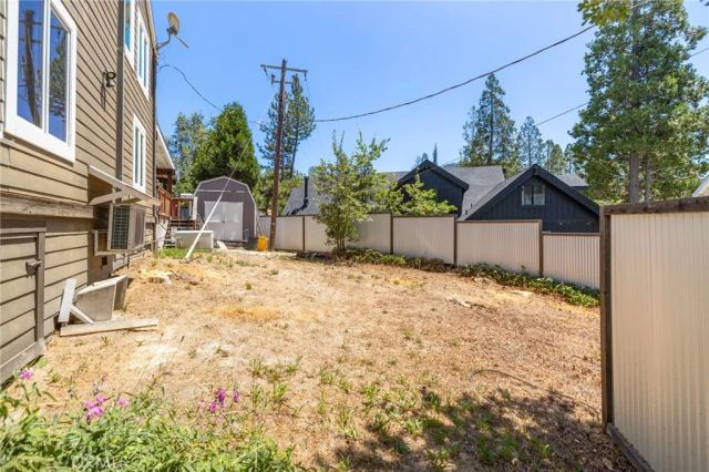 39543 Saunders, Bass Lake, CA 93604