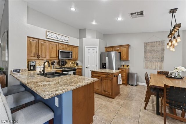 6808 Hazelnut Garden Street, Las Vegas, NV 89131