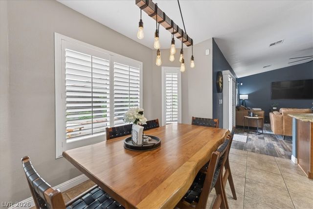 6808 Hazelnut Garden Street, Las Vegas, NV 89131