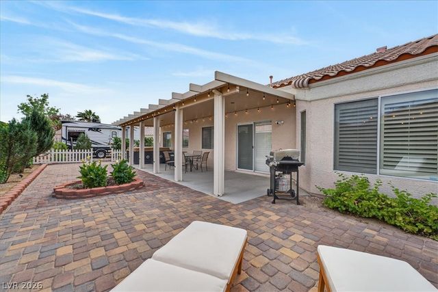 6808 Hazelnut Garden Street, Las Vegas, NV 89131