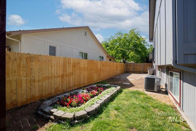 409 S Old Quarry Way, Boise, ID 83709