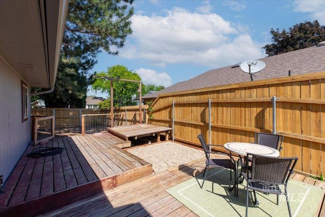 409 S Old Quarry Way, Boise, ID 83709