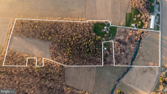57 METZ LN, New Bloomfield, PA 17068