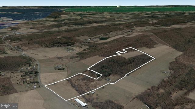 57 METZ LN, New Bloomfield, PA 17068