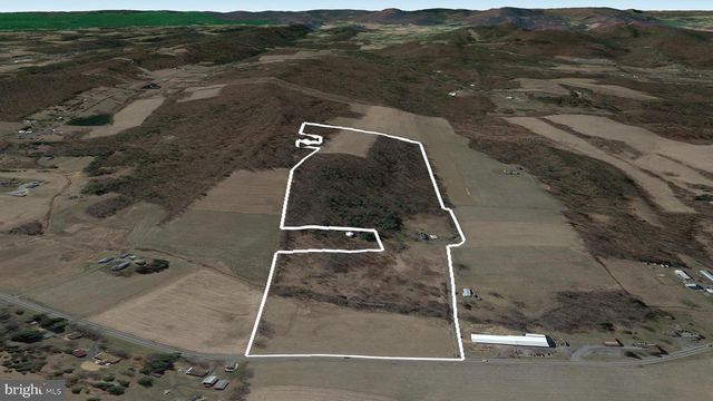 57 METZ LN, New Bloomfield, PA 17068