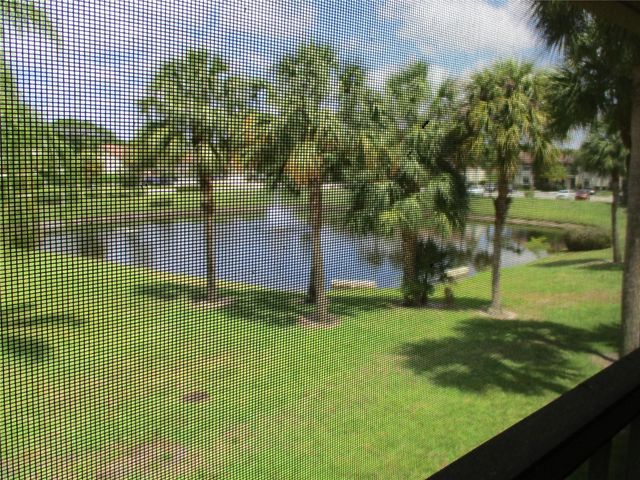 22053 PALMS Way 203, Boca Raton, FL 33433