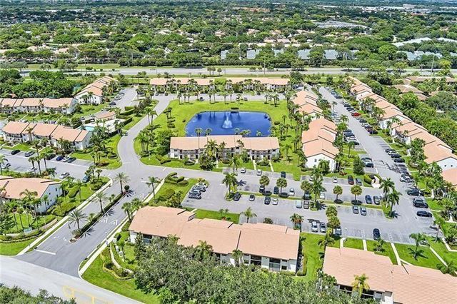 22053 PALMS Way 203, Boca Raton, FL 33433