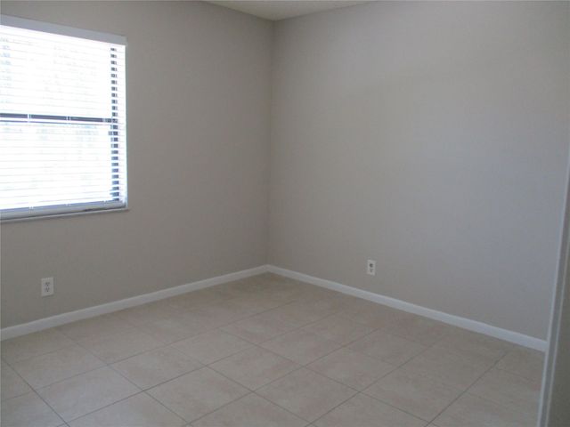 22053 PALMS Way 203, Boca Raton, FL 33433