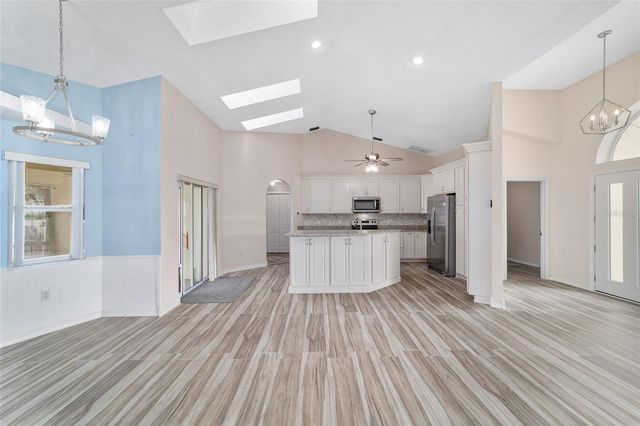 14 SE 62ND TERRACE, Ocala, FL 34472