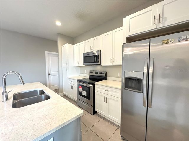 9 ORCHID LANE, Kissimmee, FL 34759