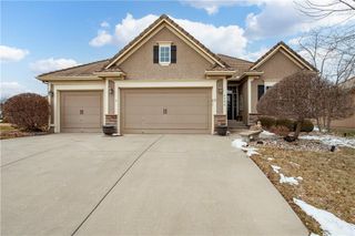 4304 NE Park Springs Drive, Lee's Summit, MO 64064