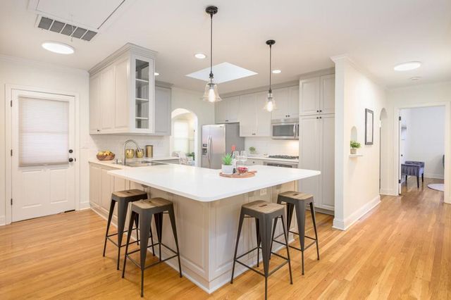 1037 Hazelwood, San Jose, CA 95125