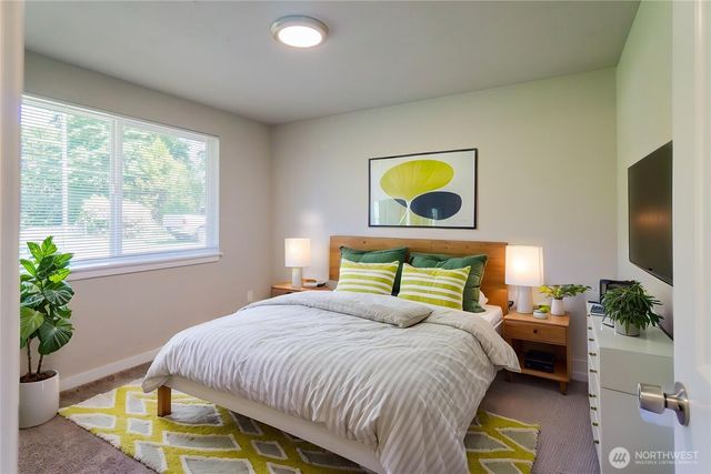 5027 SLEATER KINNEY Road NE, Olympia, WA 98506