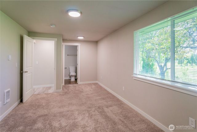 5027 SLEATER KINNEY Road NE, Olympia, WA 98506