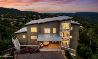 720 Short Ridge Court, Gatlinburg, TN 37738