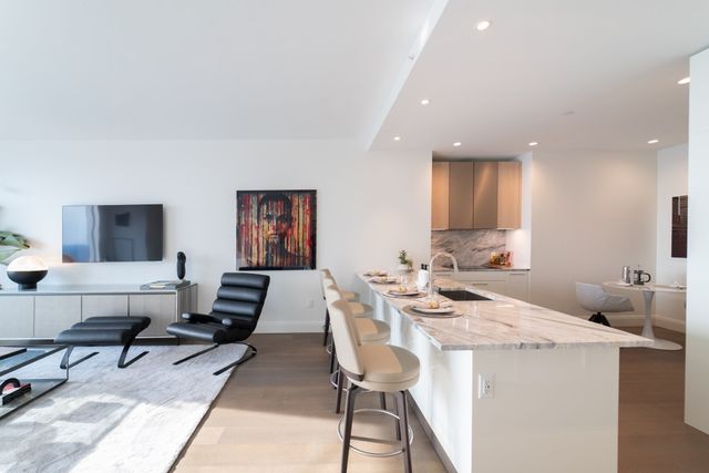 240 Devonshire Street 3704, Boston, MA 02110