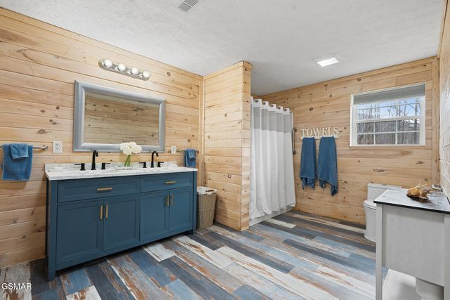 2189 Little Cove Road, Sevierville, TN 37862