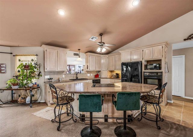 13473 NE Tony Creek Rd, Elgin, OK 73538