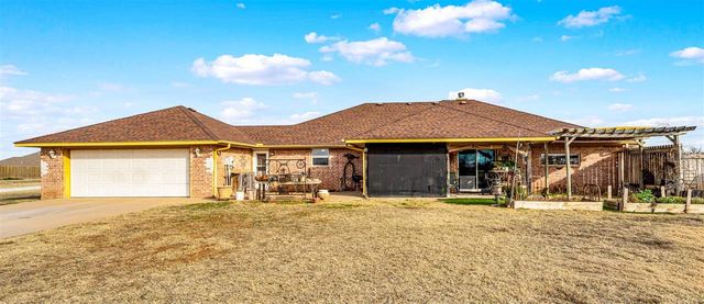 13473 NE Tony Creek Rd, Elgin, OK 73538