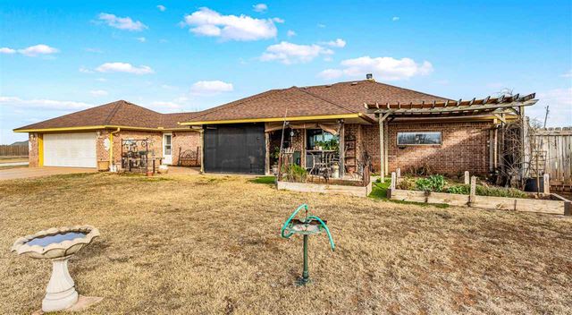 13473 NE Tony Creek Rd, Elgin, OK 73538