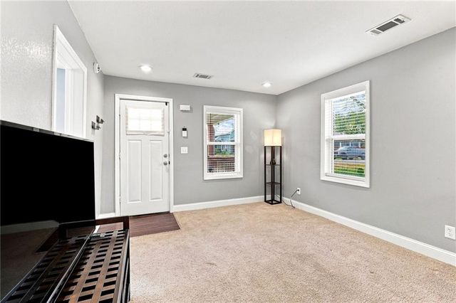 3005 N 31st Street, Kansas City, KS 66104