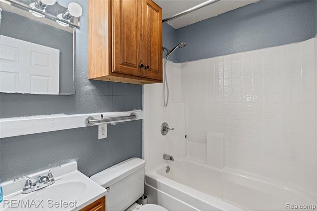1519 Lincoln Avenue, Flint, MI 48507