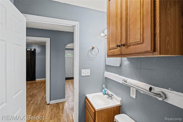 1519 Lincoln Avenue, Flint, MI 48507
