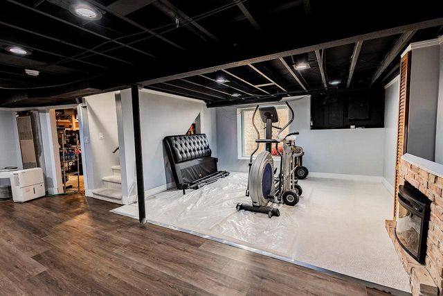 6716 S 19th STREET, Milwaukee, WI 53221