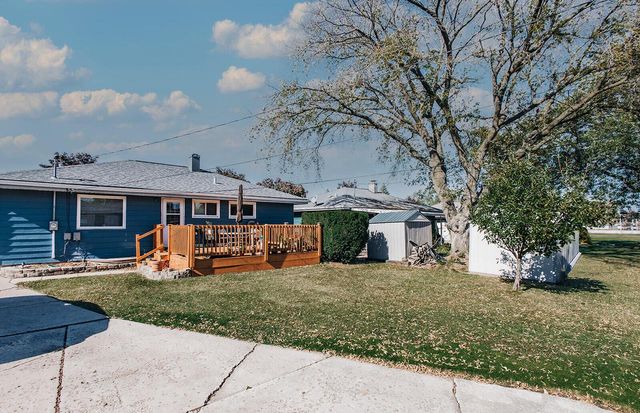 6716 S 19th STREET, Milwaukee, WI 53221