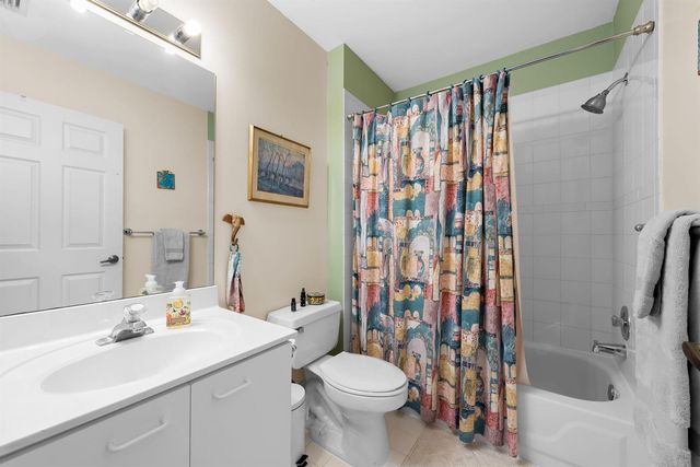 931 Lemonwood Court, Hollywood, FL 33019