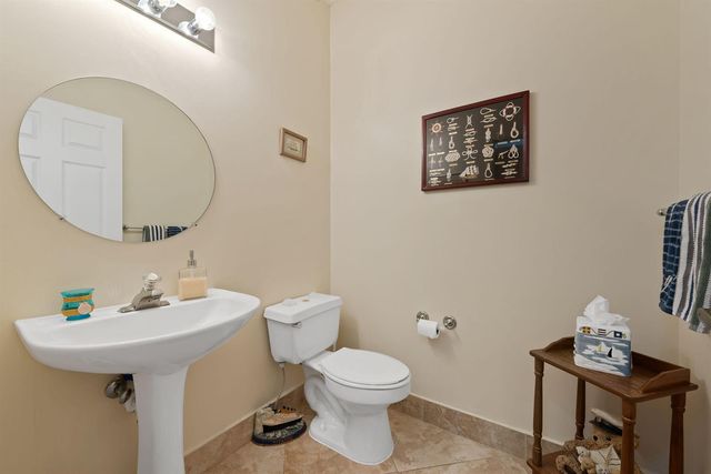 931 Lemonwood Court, Hollywood, FL 33019