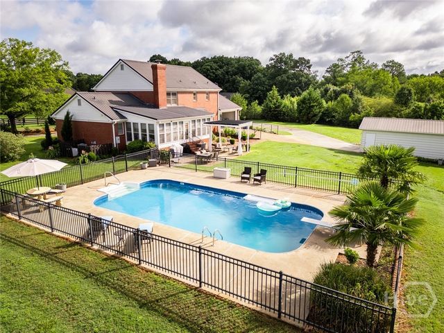 1520 Colonial Drive, Good Hope, GA 30641