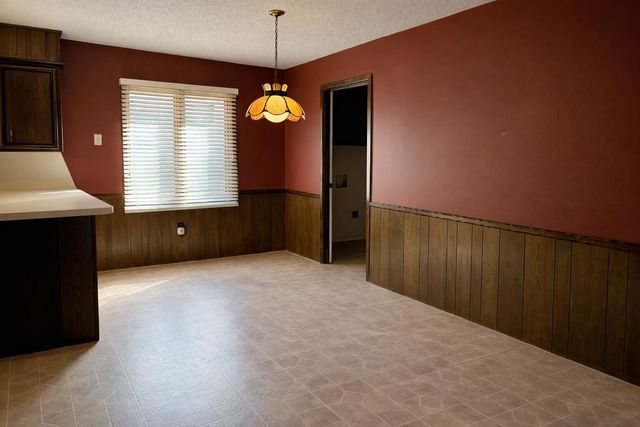 1423 Cherry Blossom Drive, Littlefield, TX 79339