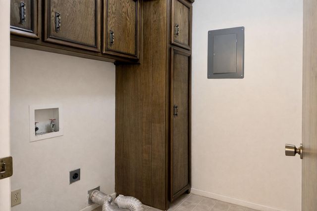 1423 Cherry Blossom Drive, Littlefield, TX 79339