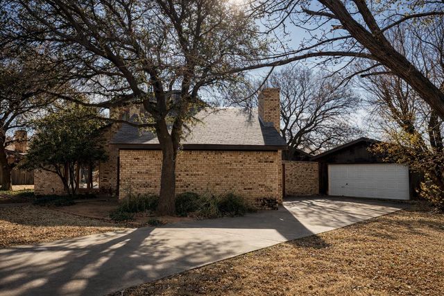 1423 Cherry Blossom Drive, Littlefield, TX 79339