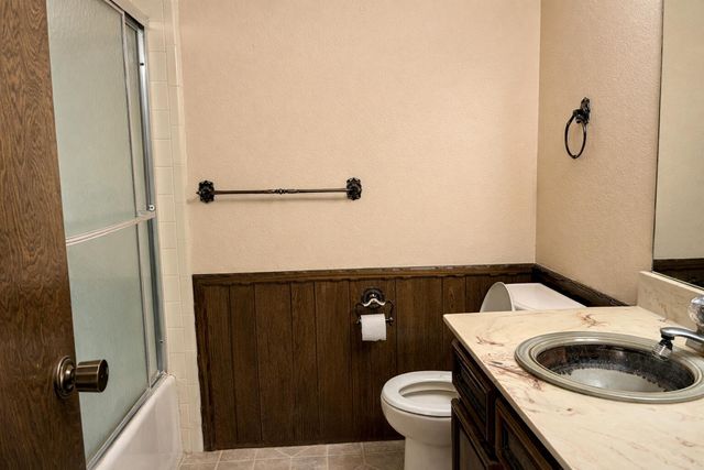 1423 Cherry Blossom Drive, Littlefield, TX 79339