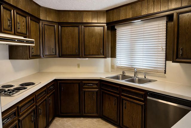 1423 Cherry Blossom Drive, Littlefield, TX 79339